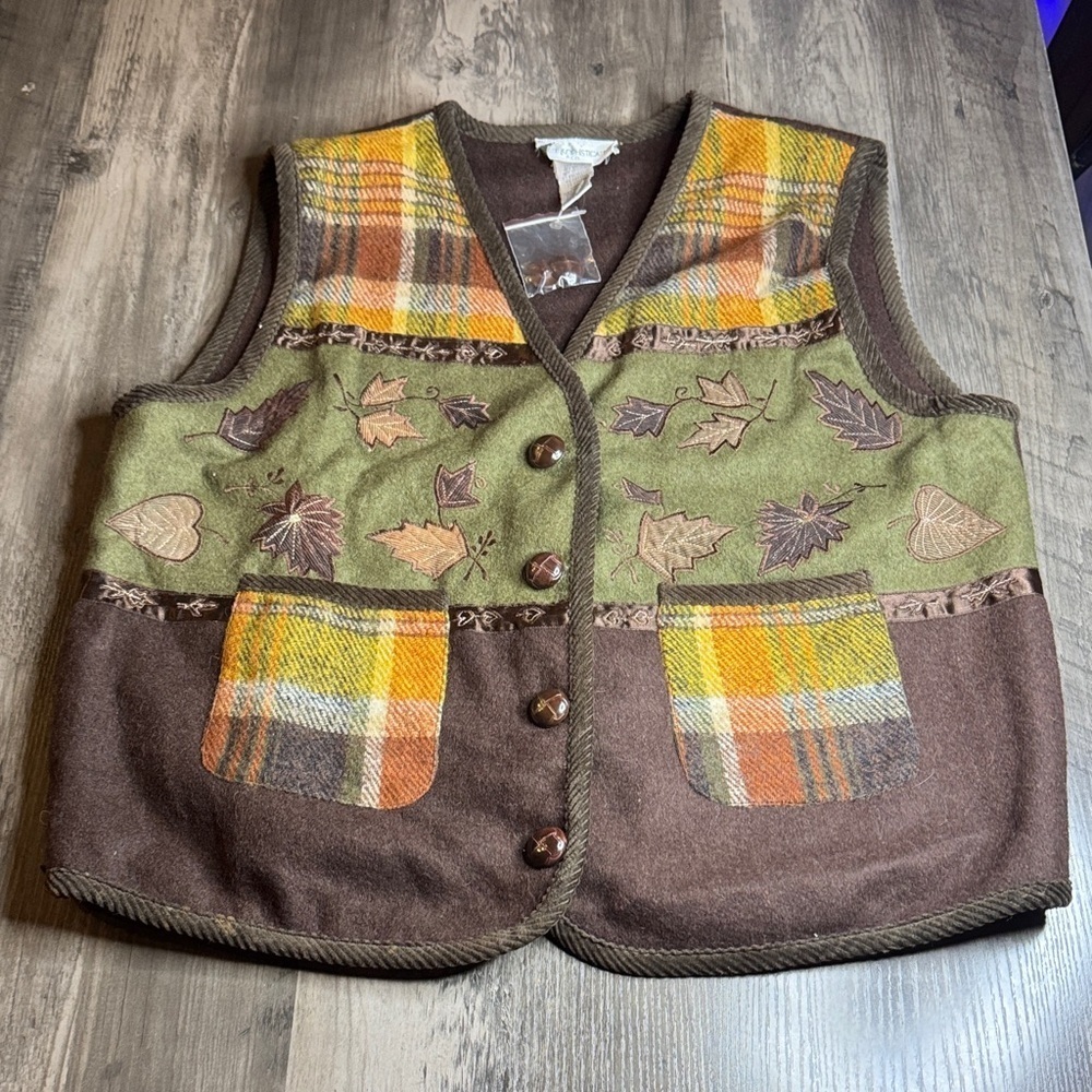 Vintage Petite Sophisticate Brown and Green Leaf Fall Wool Blend Vest
